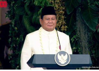 Prabowo Perdana Pimpin Upacara HUT RI ke-80 : Lagu Tabola Bale Menggema di Istana Negara