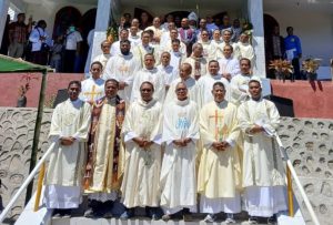 Syukur 25 Tahun Imamat RD Emanuel Temaluru dan Pemberkatan Gereja Waipei, Bupati Tuaq : Bukti Iman dan Kebersamaan