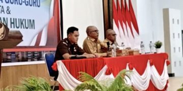 ​Inovasi Sekolah dan Tata Kelola Keuangan: Bupati Lembata Ajak Kepala Sekolah Berbenah
