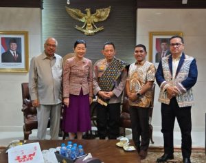 Empat Anggota DPR NTT Bertemu Kapolri Listyo Sigit Prabowo Soal PTDH Kompol Cosmas Gae