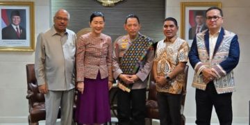 Empat Anggota DPR NTT Bertemu Kapolri Listyo Sigit Prabowo Soal PTDH Kompol Cosmas Gae