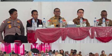 Wagub Johni Asadoma Pimpin Rakor Tangani Konflik Antar Pemuda di Alor 