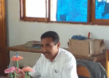 Ketua Dewan Pendidikan Nasional Kabupaten Lembata, Drs. Fransiskus Olak Key.  “Pengawas Sekolah Sangat Kurang” 