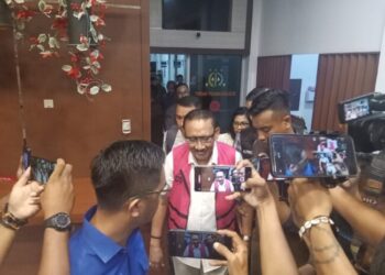 Kejaksaan Tinggi NTT Tahan Jonas Salean Terkait Kasus Korupsi