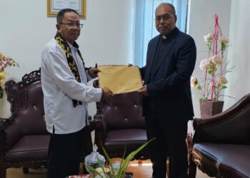 Romo Leo Mali Serahkan Amicus Curiae untuk Kasus Eks Kapolres Ngada: Suara Moral Melawan Impunitas dan Banalitas Kejahatan Seksual Anak