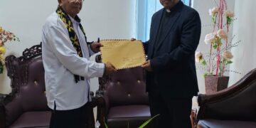 Romo Leo Mali Serahkan Amicus Curiae untuk Kasus Eks Kapolres Ngada: Suara Moral Melawan Impunitas dan Banalitas Kejahatan Seksual Anak