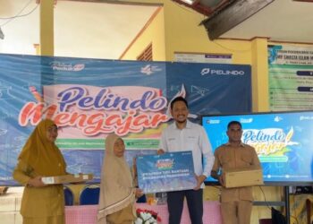 Pelindo Gelar Program “Pelindo Mengajar” di SMP Swasta Islam Muthmainnah Ende