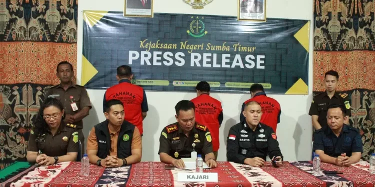 Kejaksaan Tetapkan Tiga Tersangka Dugaan Korupsi Dana Pilkada Sumba Timur