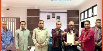 Pemkab Lembata Terima Sertifikat Hak Pakai Sekolah Rakyat