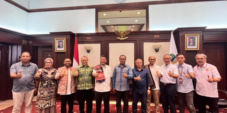 Wakil Gubernur NTT, Johni Asadoma Kunjungan Kerja ke KONI Pusat dan Studi Tiru Persiapan PON 2028