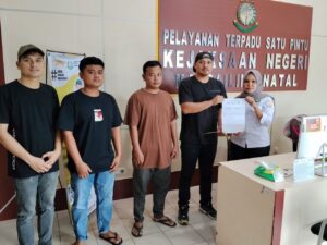 Penegakan Integritas Kejaksaan Negeri Madina Dipertanyakan  Periksa Pejabat Dikdas Dinas Pendidikan 