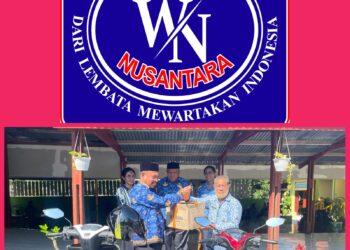 Kakan Kemenag Lembata Serahkan Motor Operasional Bagi Pengawas Sekolah