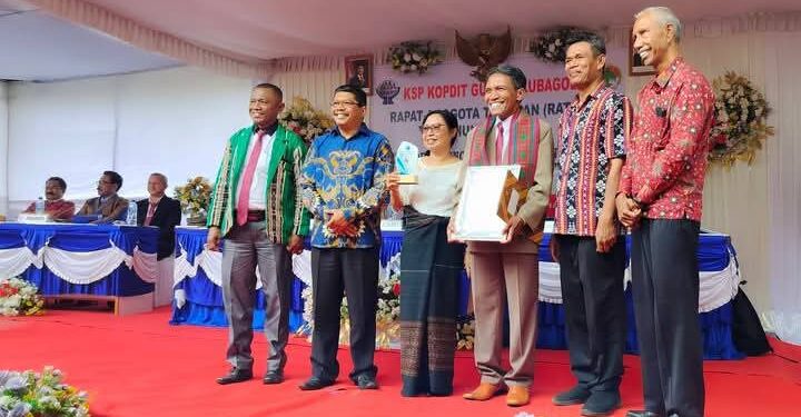 Kopdit Guru Klubagolit Adonara Raih SHU 2 Miliar