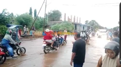 Banjir Bandang Landa Lembata, Pagar Kantor Bupati Ambruk