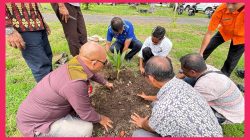 Aksi Tanam Pohon Warnai HUT ke-57 Bupati Lembata, Ajak Masyarakat Peduli Lingkungan