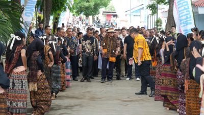 NTT Mart & Dapur Flobamorata Diluncurkan, Gubernur Melki Dorong Sekolah Produktif