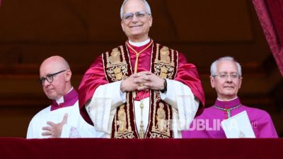 Paus Serukan Perdamaian dan Hentikan Perang 