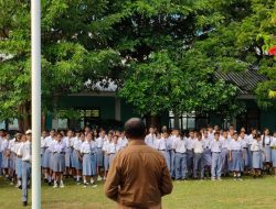 Wagub NTT Kunjungi SMA Negeri 9 Kupang : Tekankan Disiplin Kunci Sukses