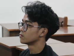 Kekerasan Struktural Dalam Cerpen “Robohnya  Surau Kami” Karya A. A. Navis : Perspektif Johan Galtung