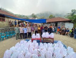 Polres Ende Polda NTT Hadir Bawa Sembako dan Sentuhan Trauma Healing di Demulaka
