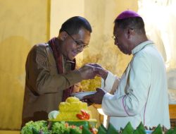 Gubernur NTT Ajak Umat Jadikan Gereja St. Mikhael Bitefa Mercusuar Keluarga, Pendidikan dan Ekonomi