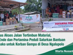 Tembus Akses Jalan Tertimbun Material, PKB Ende dan Pertamina Peduli Salurkan Bantuan Sembako untuk Korban Gempa di Desa Ngalupolo