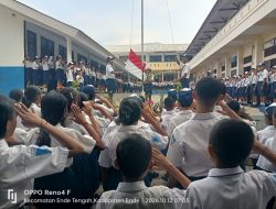 Kasat Lantas Polres Ende Ingatkan Pelajar Pentingnya Mitigasi Bencana dan Tertib Berlalu Lintas